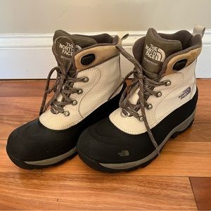 The North Face Women’s Waterproof Primaloft Boots, Size 8